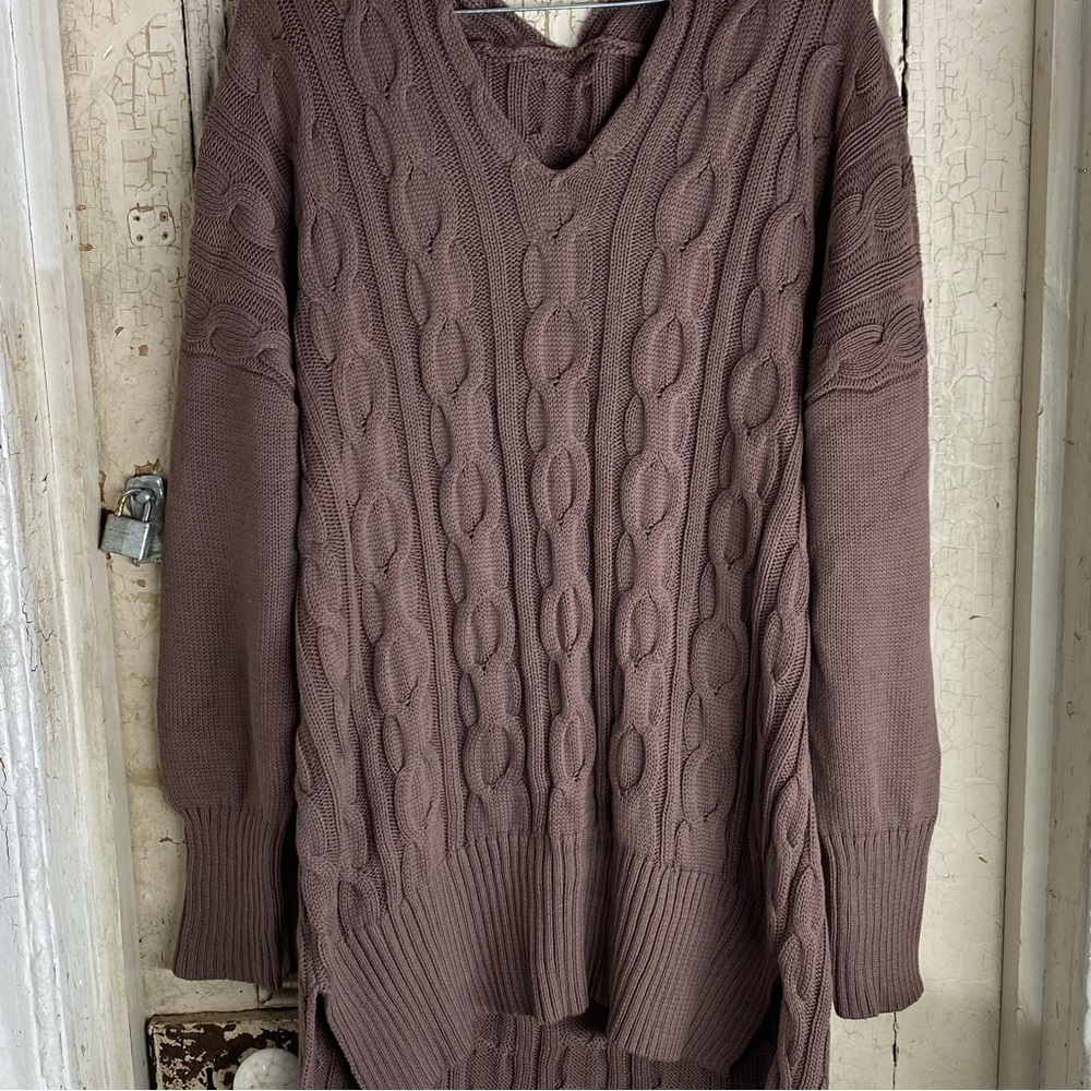 Chunky Cable Knit Split Hem Oversized Sweater Dre… - image 3